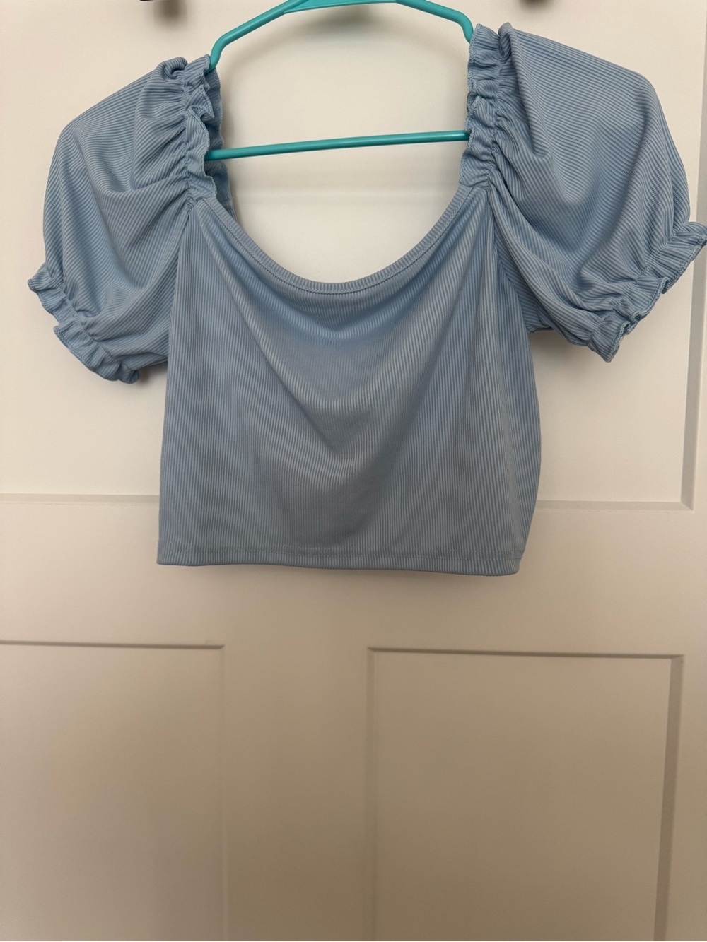 SHEIN Light Blue Ribbed Puff-Sleeve Crop Top